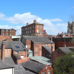 Stockport 39 hotels with parking