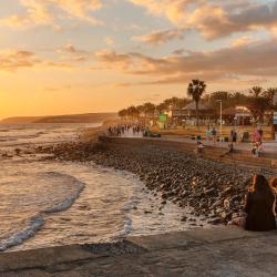 Meloneras 30 hotels with parking