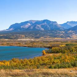 Waterton Park 9 hotels with parking