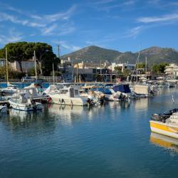 Nea Makri 45 villas