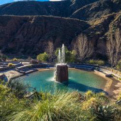 Cacheuta 18 hot&eacute;is com estacionamento