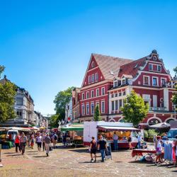 Bergisch Gladbach 99 accommodations