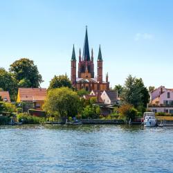 Werder 31 hotels with parking