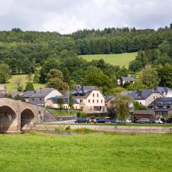 Vresse-sur-Semois 61 accommodations