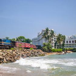 Mount Lavinia 89 hotels with parking