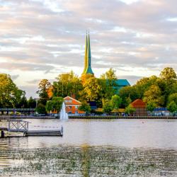 Växjö 40 hotels with parking