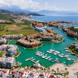 Sotogrande 8 hot&eacute;is com banheiras de hidromassagem