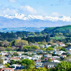 Oamaru 71 hotels with parking