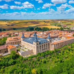 Lerma 21 hotels with parking