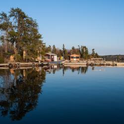 Kenora 3 hoster&iacute;as