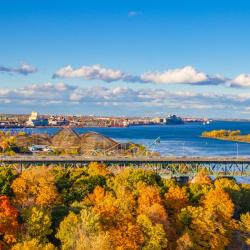 Longueuil 66 hotels