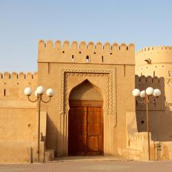 Al Buraymī 11 hotels with parking