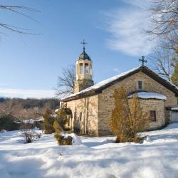 Bozhentsi 6 hot&eacute;is com estacionamento