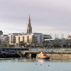 Dun Laoghaire 6 hotels with parking
