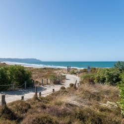 Waihi Beach 91 hotels with parking