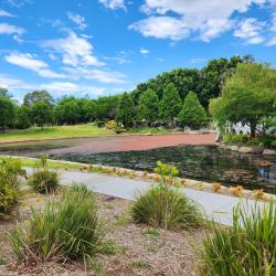 Blacktown 3 4-star hotels