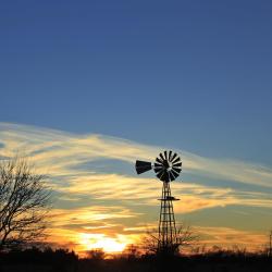 Hutchinson 14 otoparklı otel