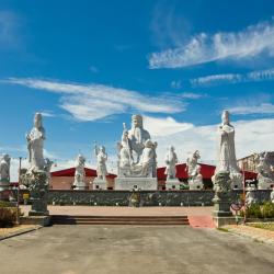 Sitiawan 101 hotels with parking