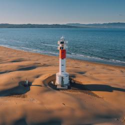 デルテブレ 4軒のホットタブ付きホテル