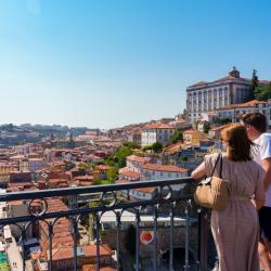 Oporto 132 Hoteles con alberca