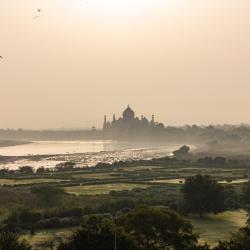 Agra 43 Hoteles con alberca