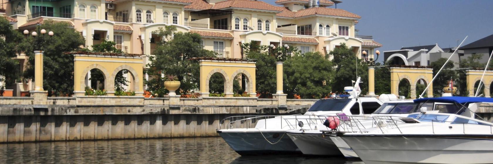 Top 10 best hotels in Ancol in 2023