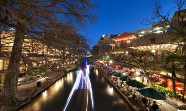 Hoteles en Centro de San Antonio - Paseo del Río