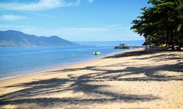 Praia do Pereque otelleri