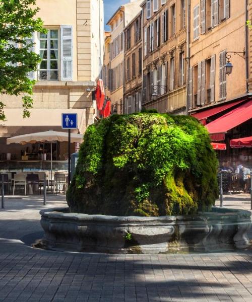 District of Aix-en-Provence where our customers prefer to stay.