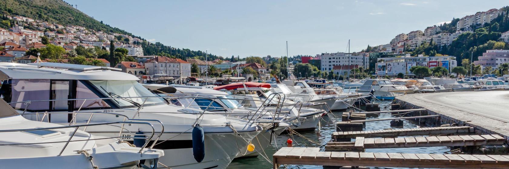 10 Top-Rated hotels in Lapad
