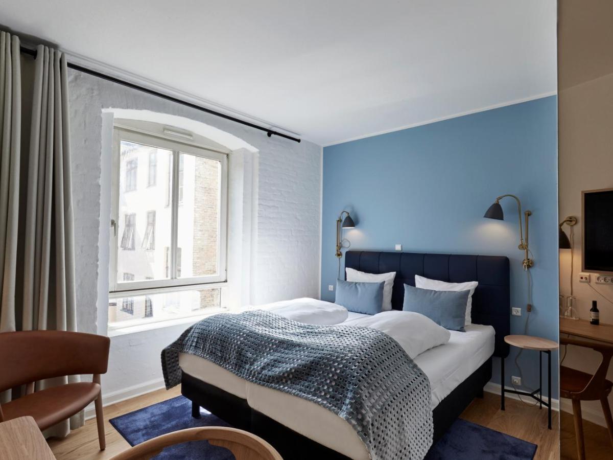 1381 Verified Hotel Reviews of Copenhagen Strand | Booking.com