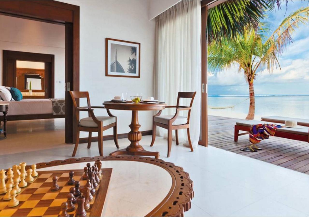 One-Bedroom Beach Pool Villa, photo 1