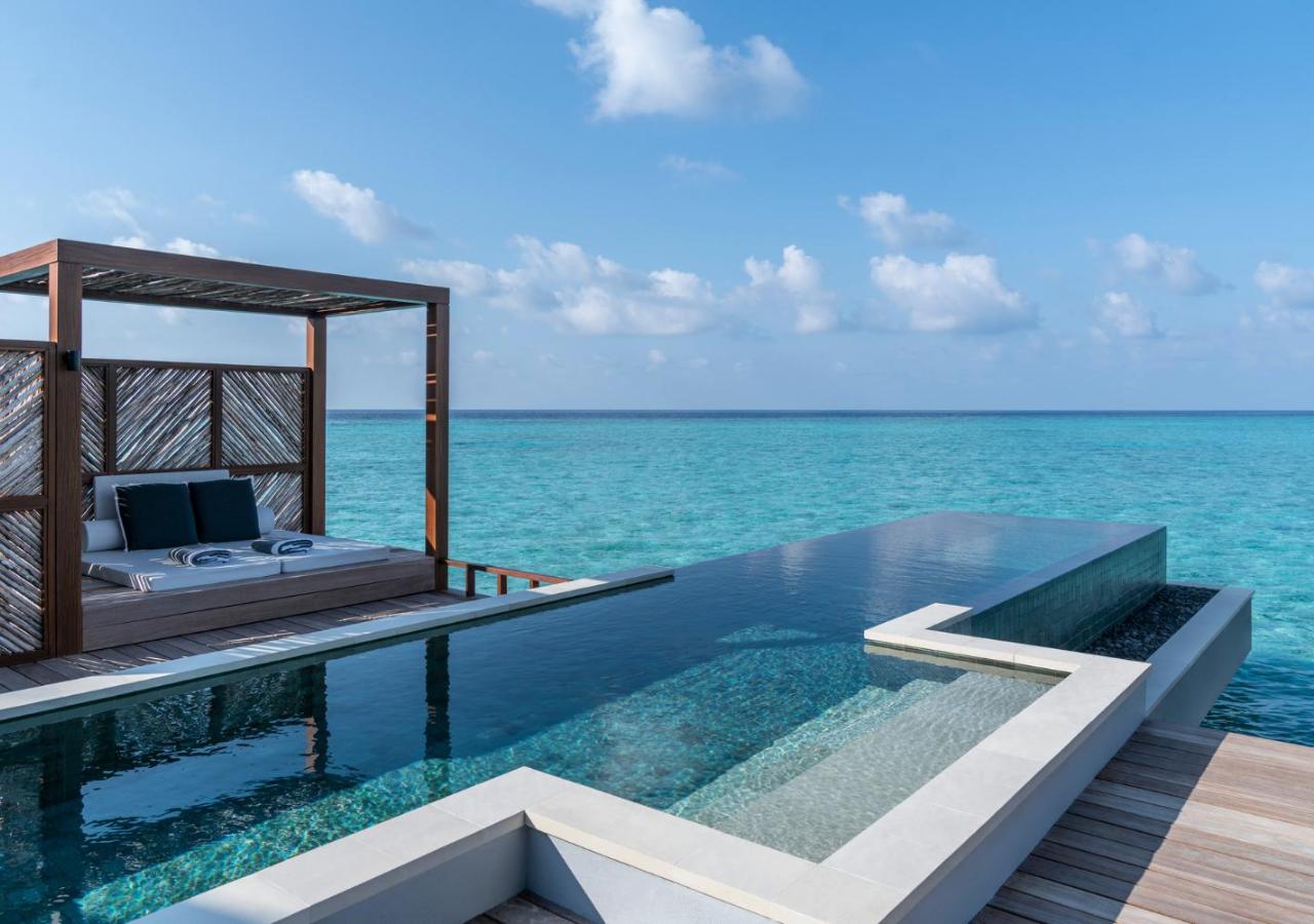 Sunset Family Water Villa with Pool - Room Rate inclusive of breakfast for 4 adults, photo 1