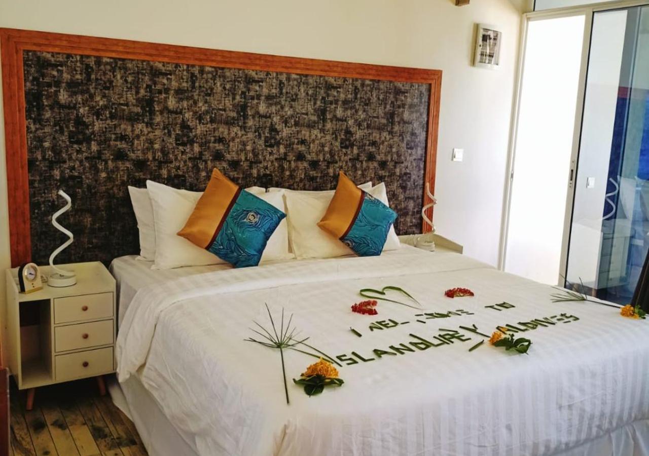 Deluxe Double Room with Balcony and Sea View, photo 1