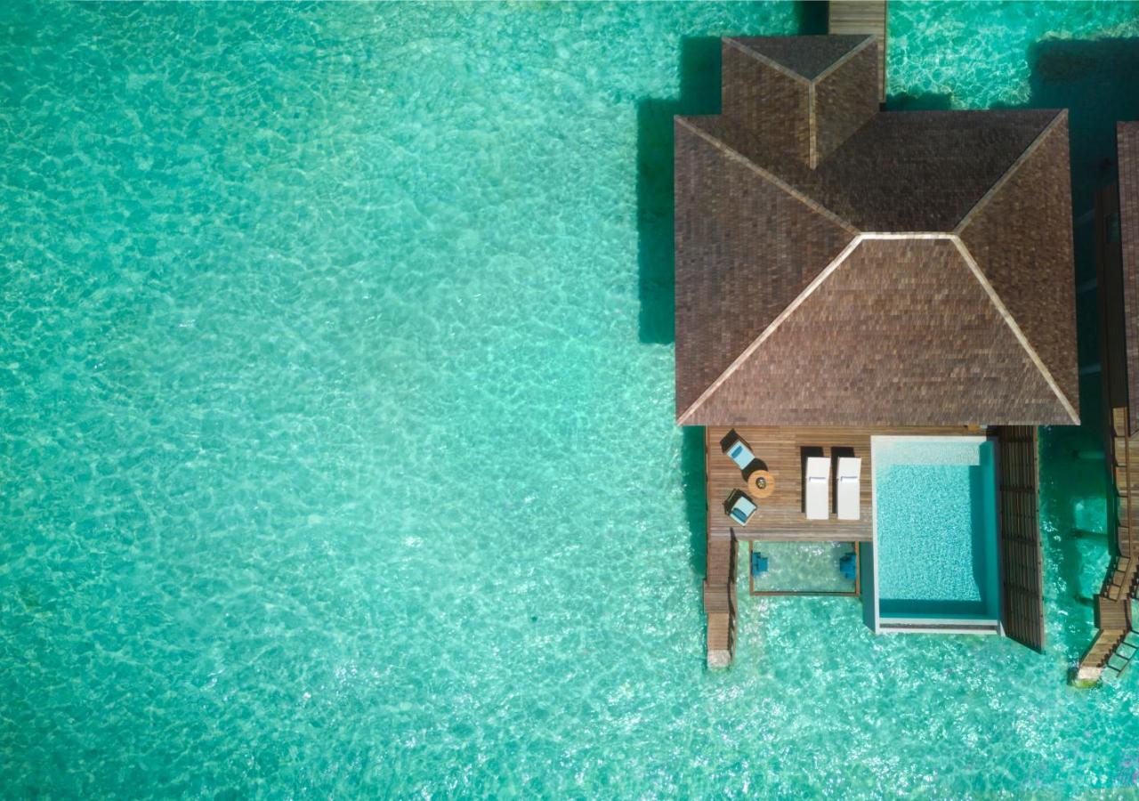Deluxe Over Water Pool Villa, photo 1