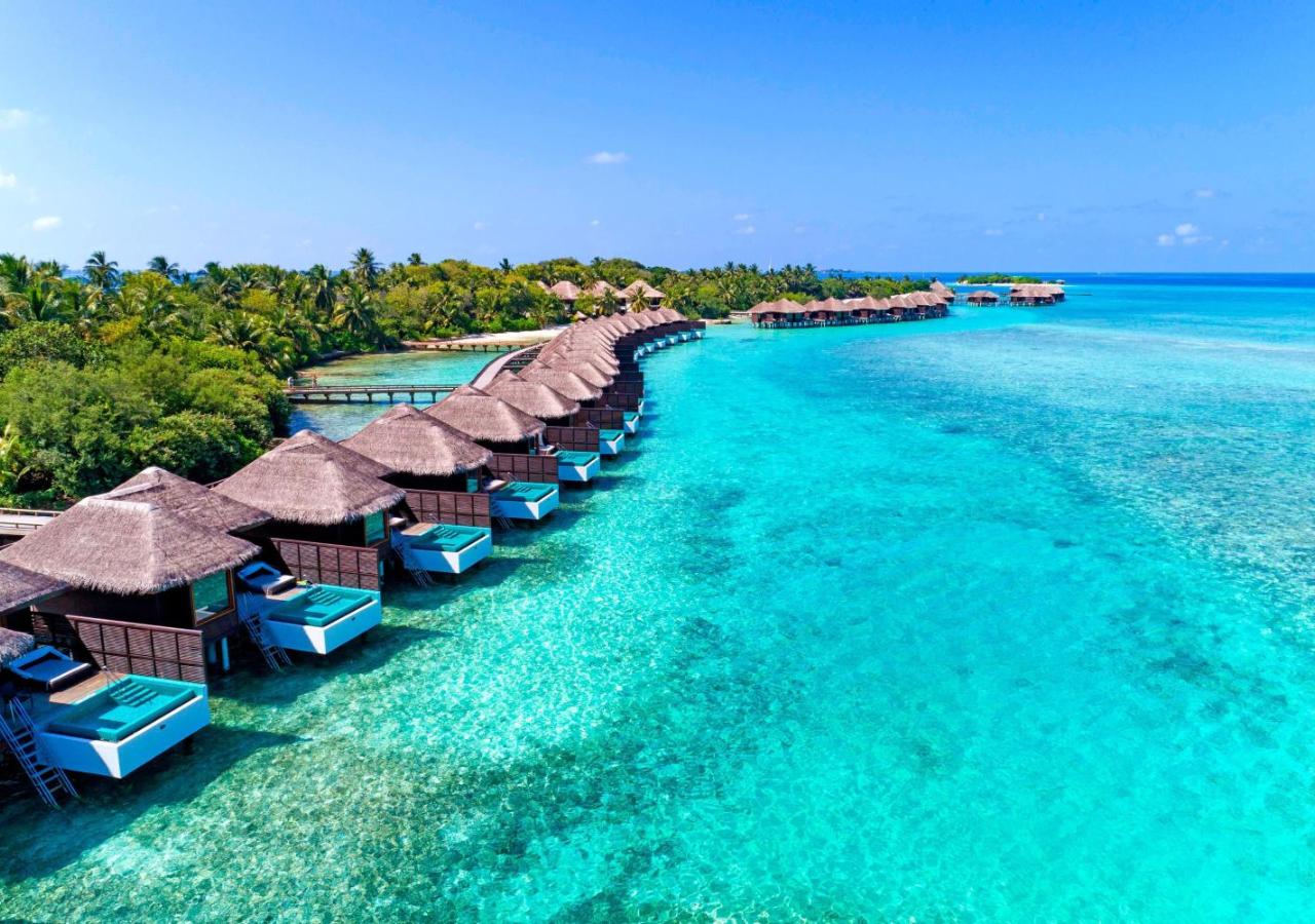 Overwater King Bungalow with Pool and Ocean View, photo 1