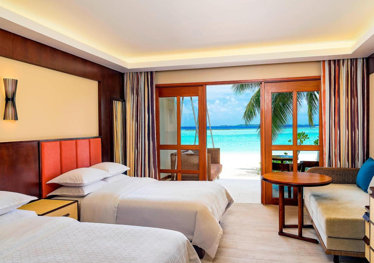 Deluxe Double Room with Two Double Beds and Beach View, photo 1