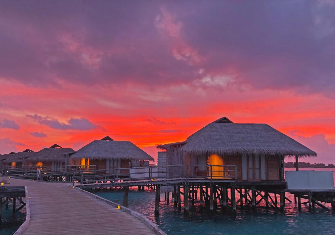 Sunset Laamu Water Villa, photo 1