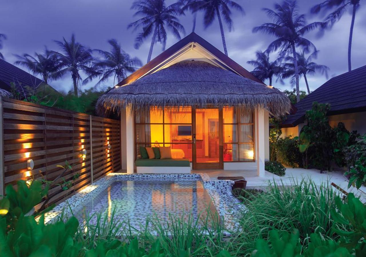Deluxe Beach Pool Villa, photo 1