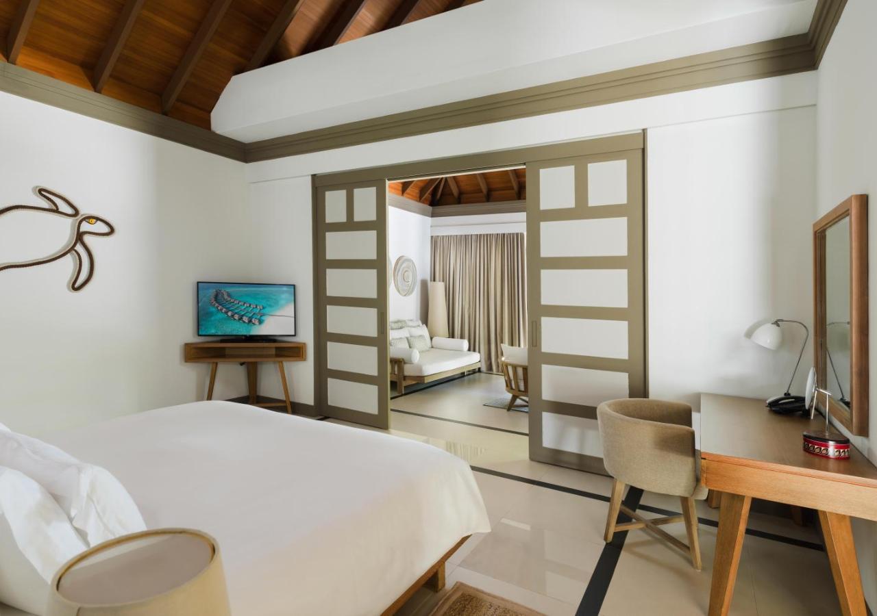 Deluxe Beach Villa with Private Family Pool, photo 1