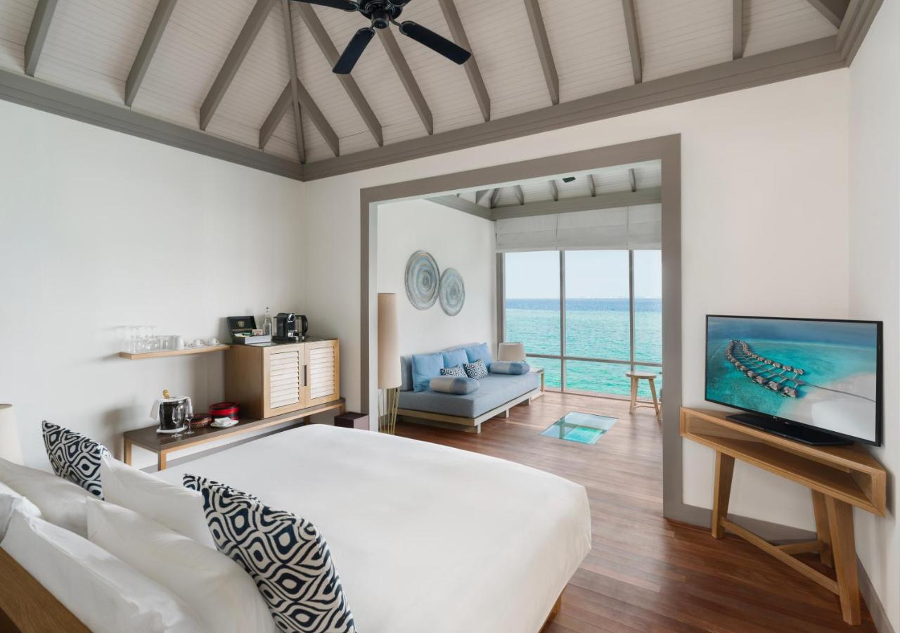 Sunrise Water Villa with Infinity Pool, photo 1