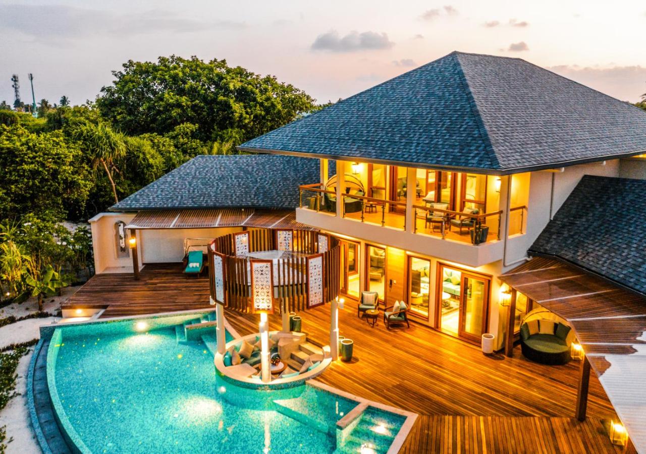 Grand Beach Residence with Pool, photo 1