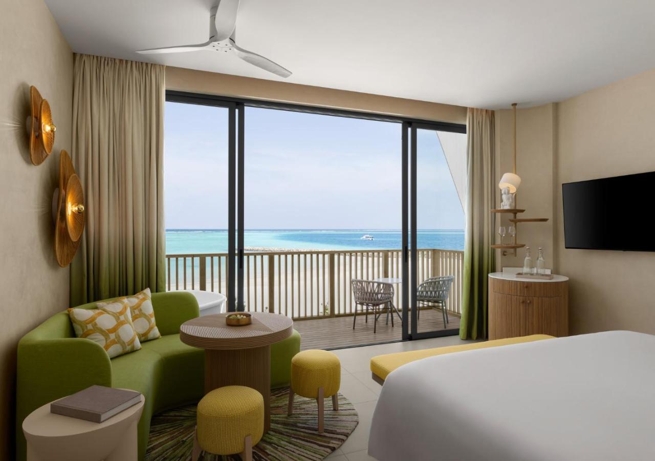 Panoramic Lagoon Room with open-air bath King, photo 1