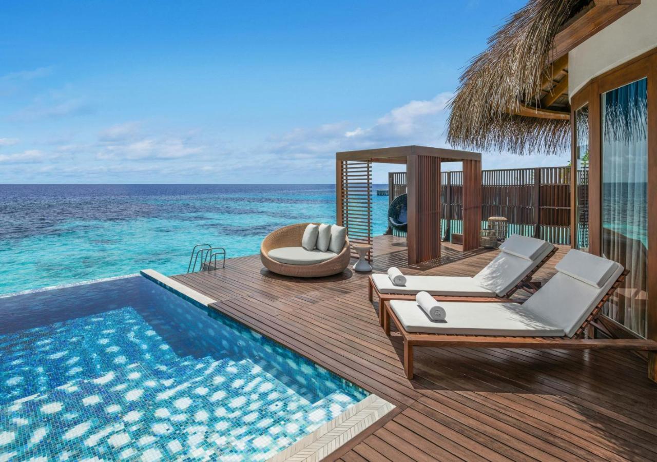Premier Overwater One-bedroom Villa, photo 1