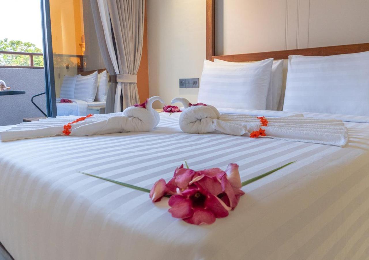 Deluxe Double Room with Balcony and Sea View, photo 1