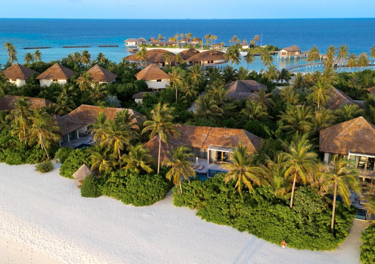 Two Bedroom Beach Sunset Villa with private pool & free access to VIP seaplane lounge on arrival with $50 Spa credit & kids stay & dine free, photo 1