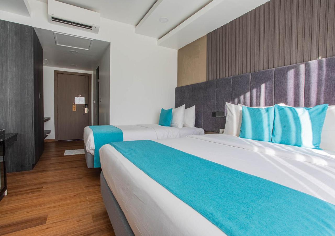 Deluxe Double Room with Balcony, photo 1