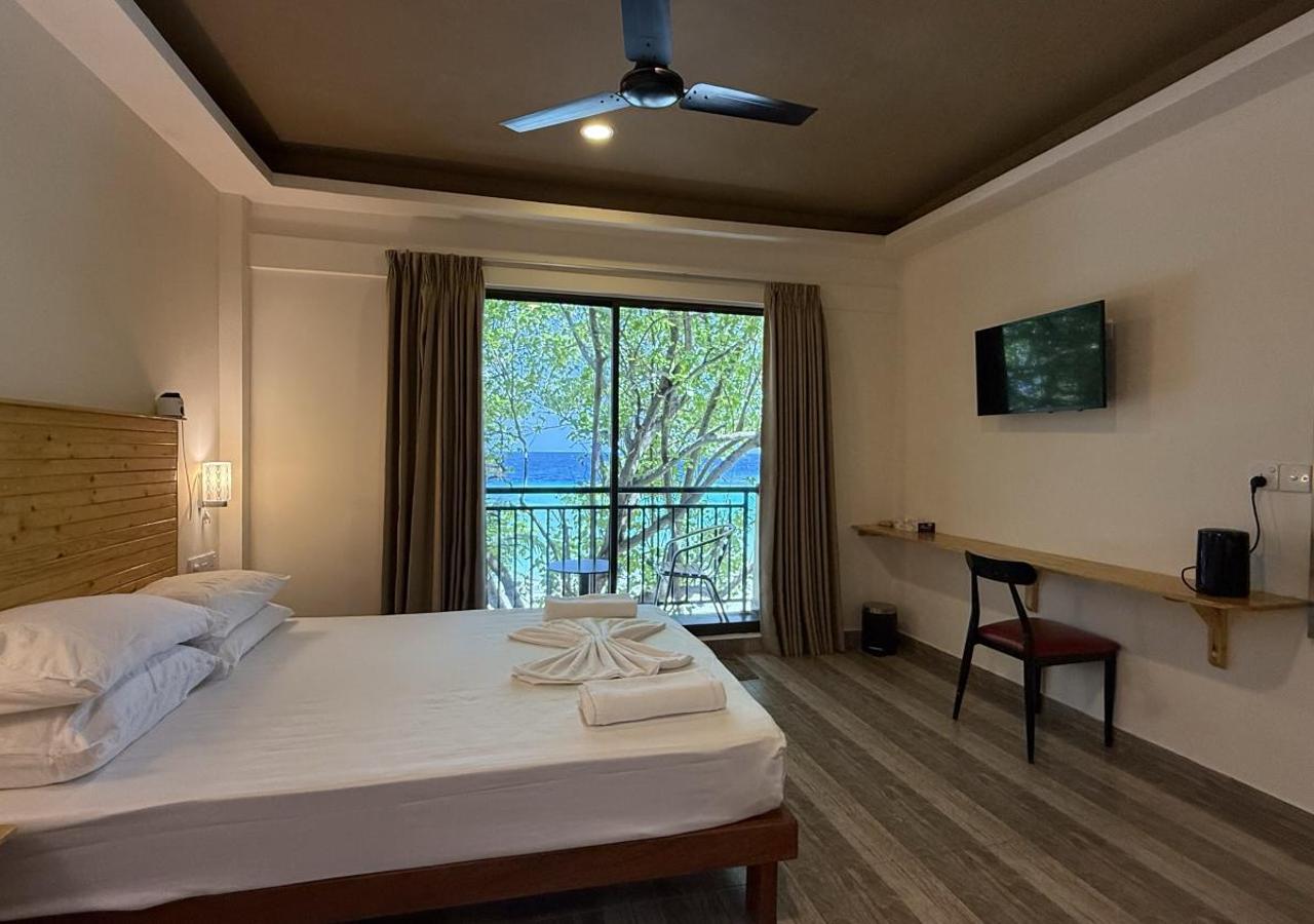 Deluxe Suite with Sea View, photo 1