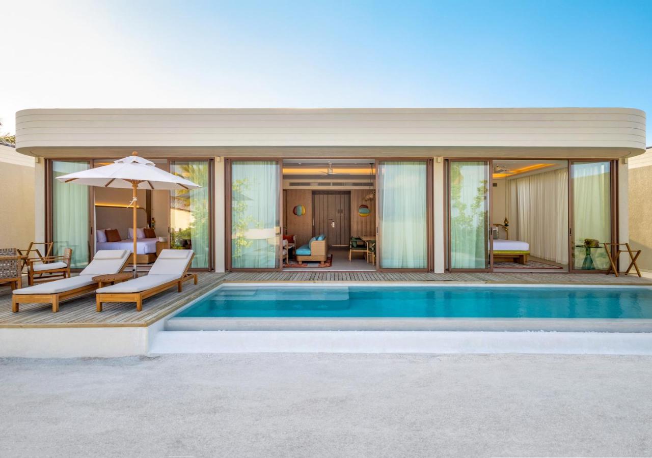 Grand Two-Bedroom Beach Pool Villa, photo 1