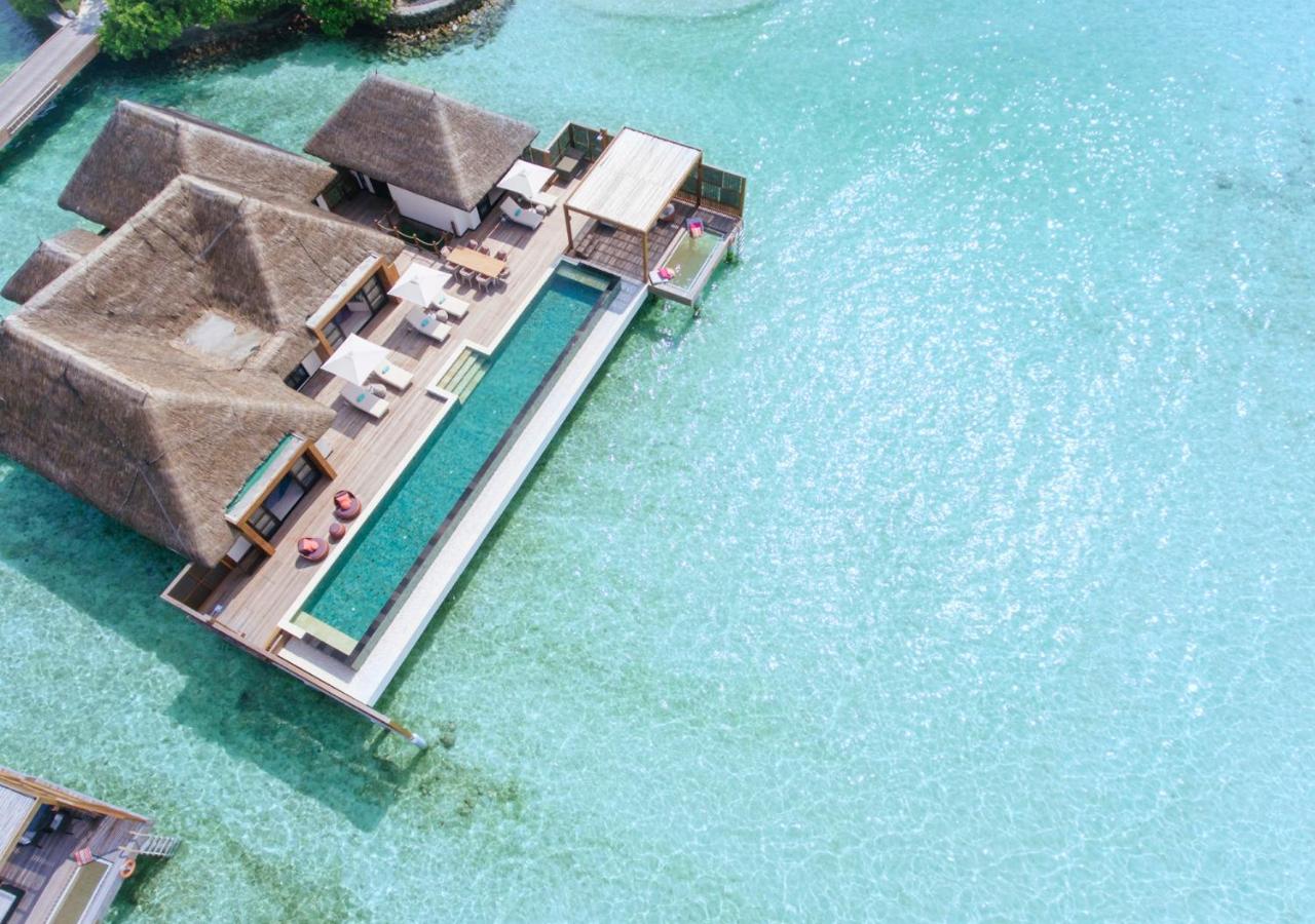 Sunrise Three-Bedroom Water Suite - Room Rate inclusive of breakfast for 6 adults, photo 1